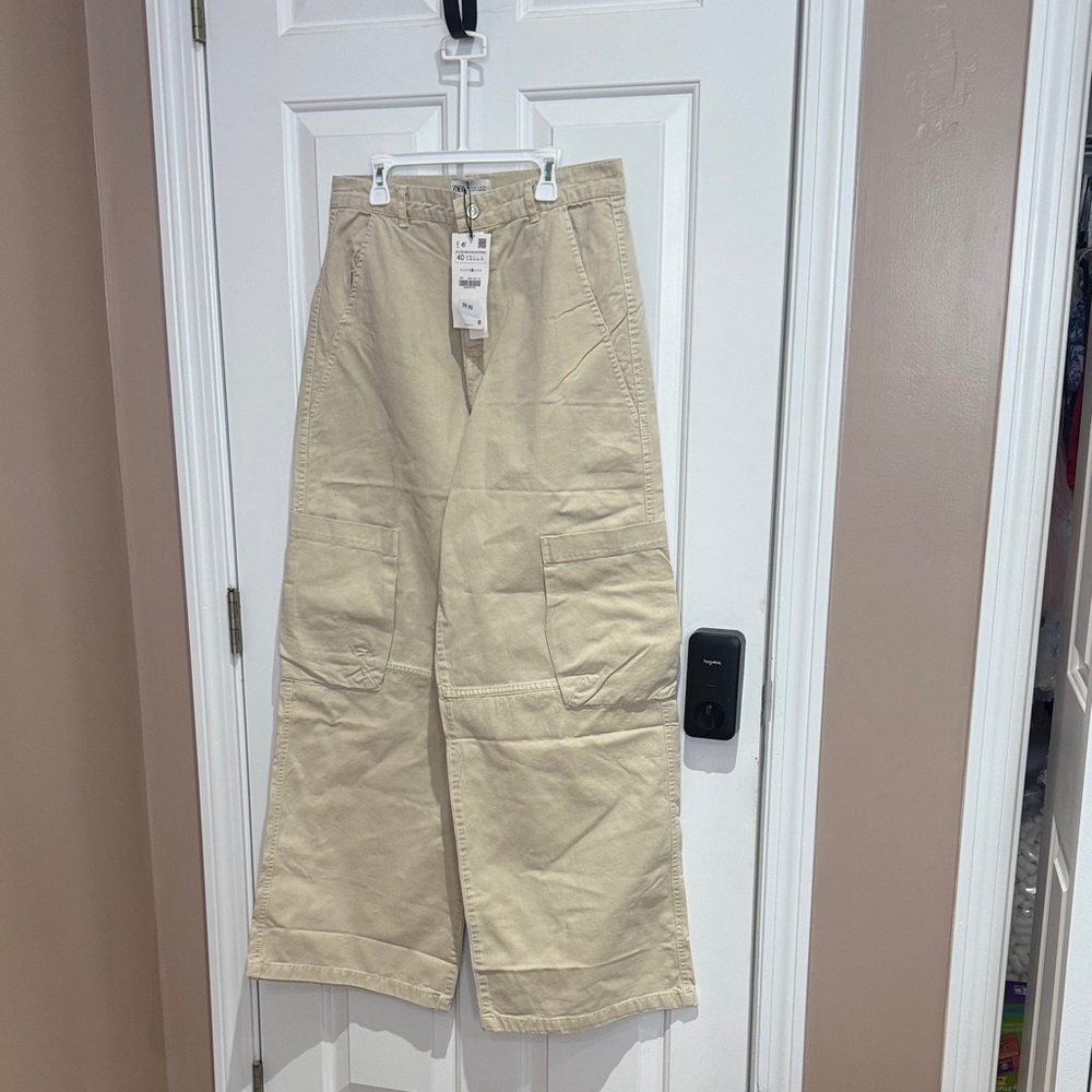 Zara Women's Wide Leg Tan Pants